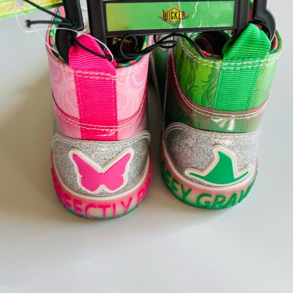 Ground Up Wicked Musical Sneakers Women’s Size 6.5 NWT Limited Edition - Picture 7 of 12